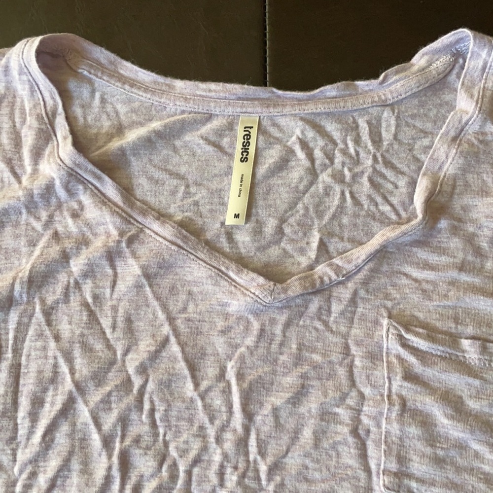 Super soft tee! - Picture 2 of 3